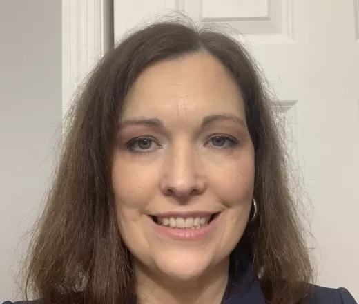 Sandra Allen headshot