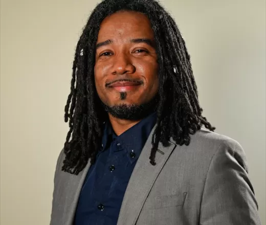 galen_gomes headshot